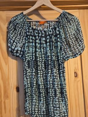 Joe Fresh Aqua and Navy Puff-Sleeve Geo-Print Blouse
